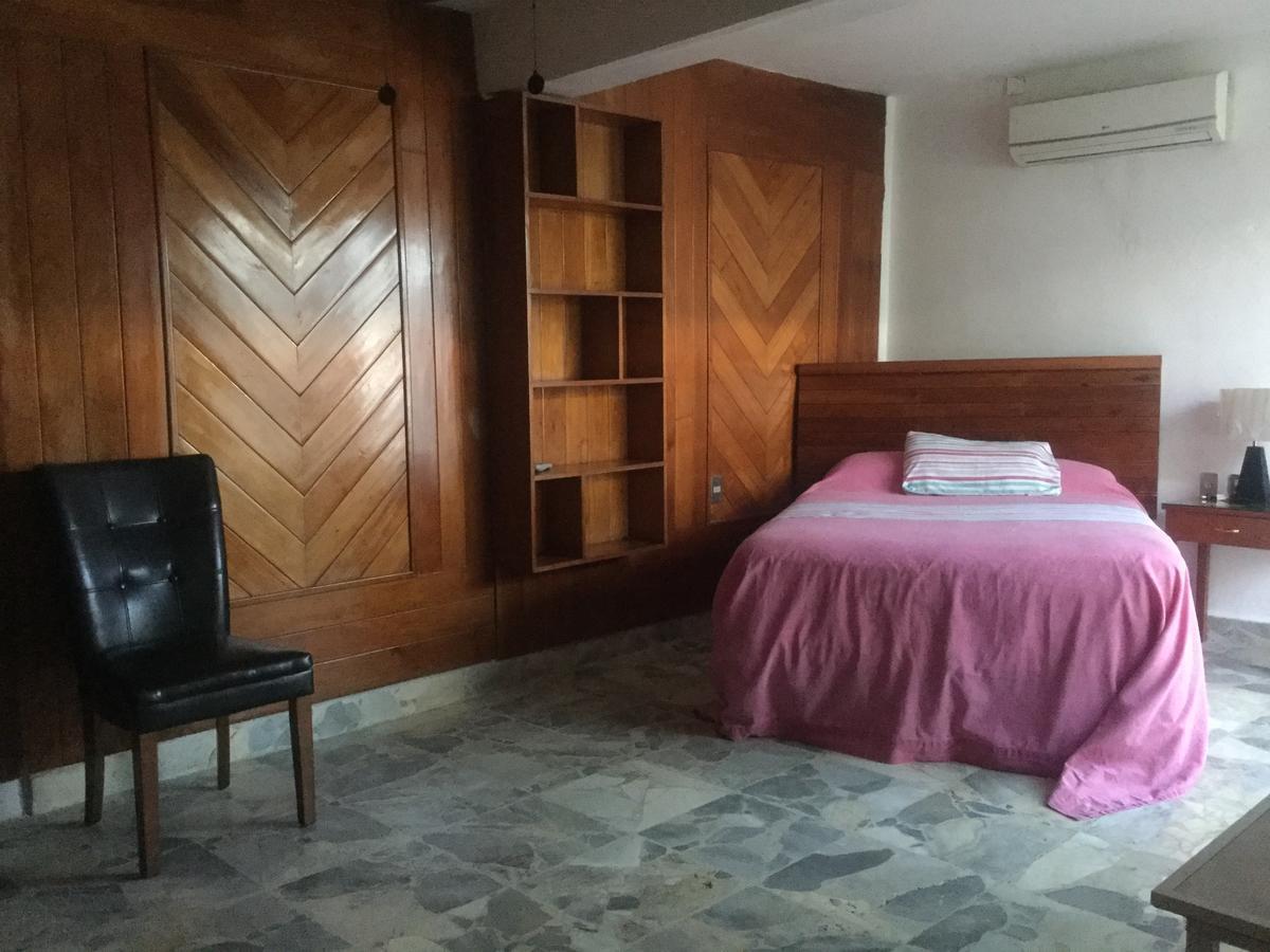 Suites El Retiro ทักซ์ทลา กูทิเอเรซ ภายนอก รูปภาพ